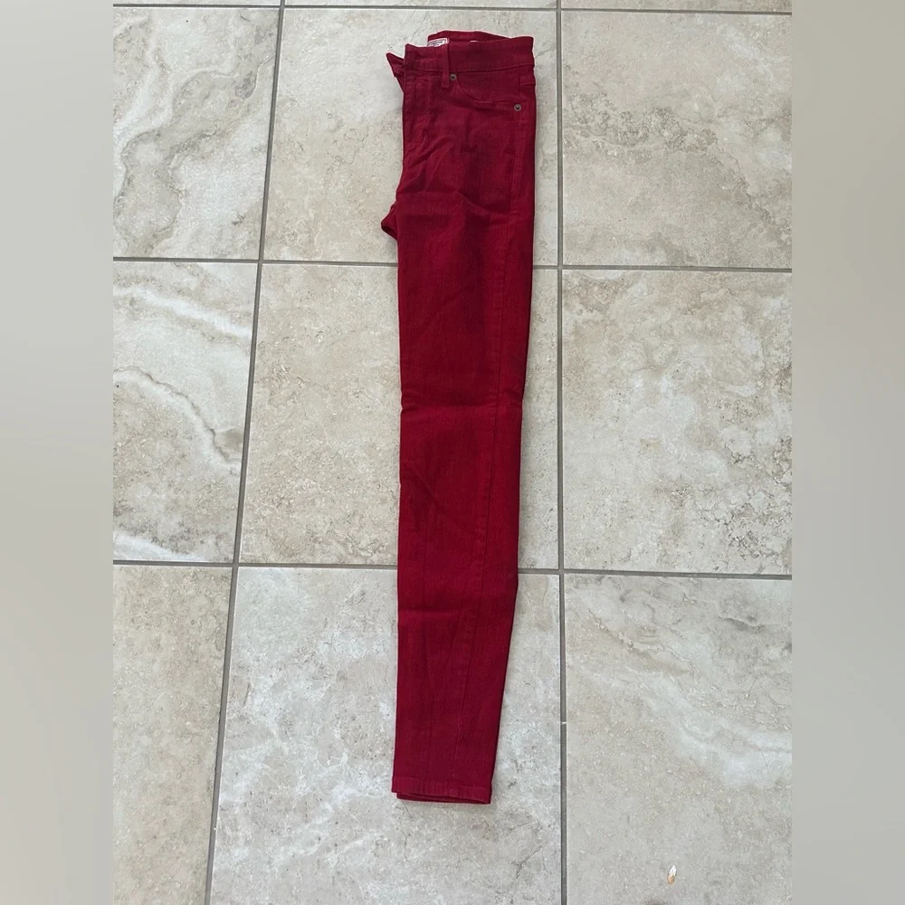 Guess women’s skinny‎ Red jeans Size 25